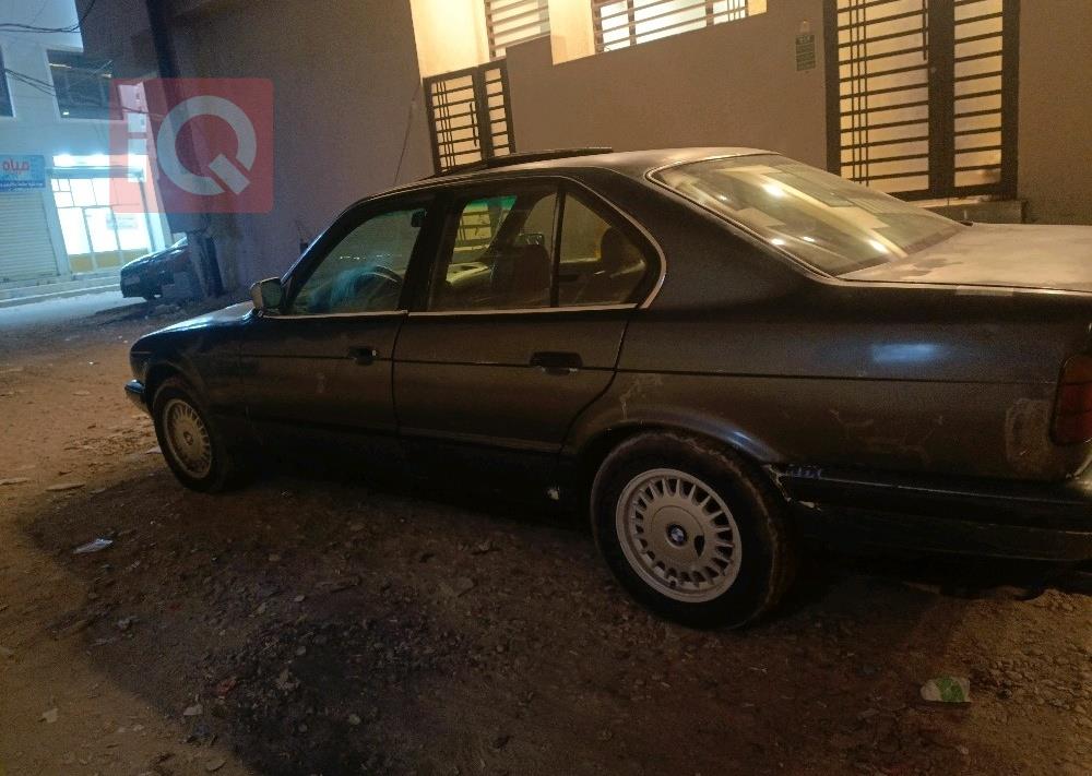 بی ئێم دەبڵیو سیریەس 5